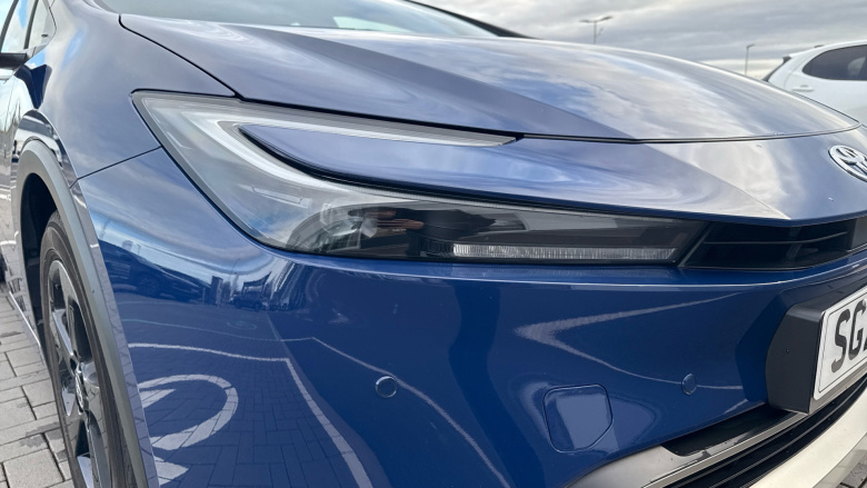 Toyota Prius 2.0 PHEV Design 5dr CVT Hatchback